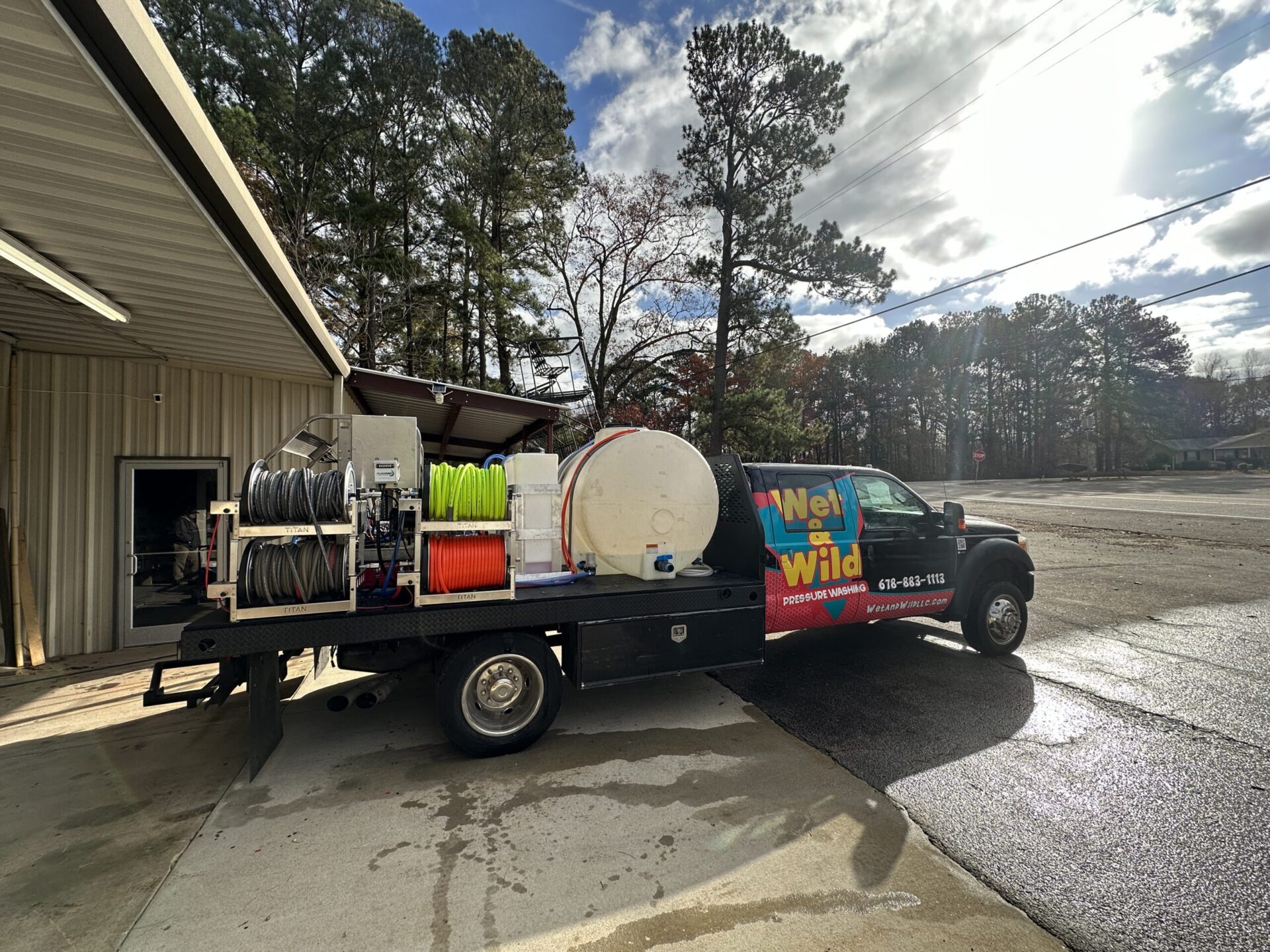 Wet N Wild | Atlanta's Premier Pressure Washing Service, atlanta pressure washing, commercial power washing companies, exterior cleaning service, residential pressure washing services